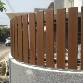 Hàng rào gỗ nhựa