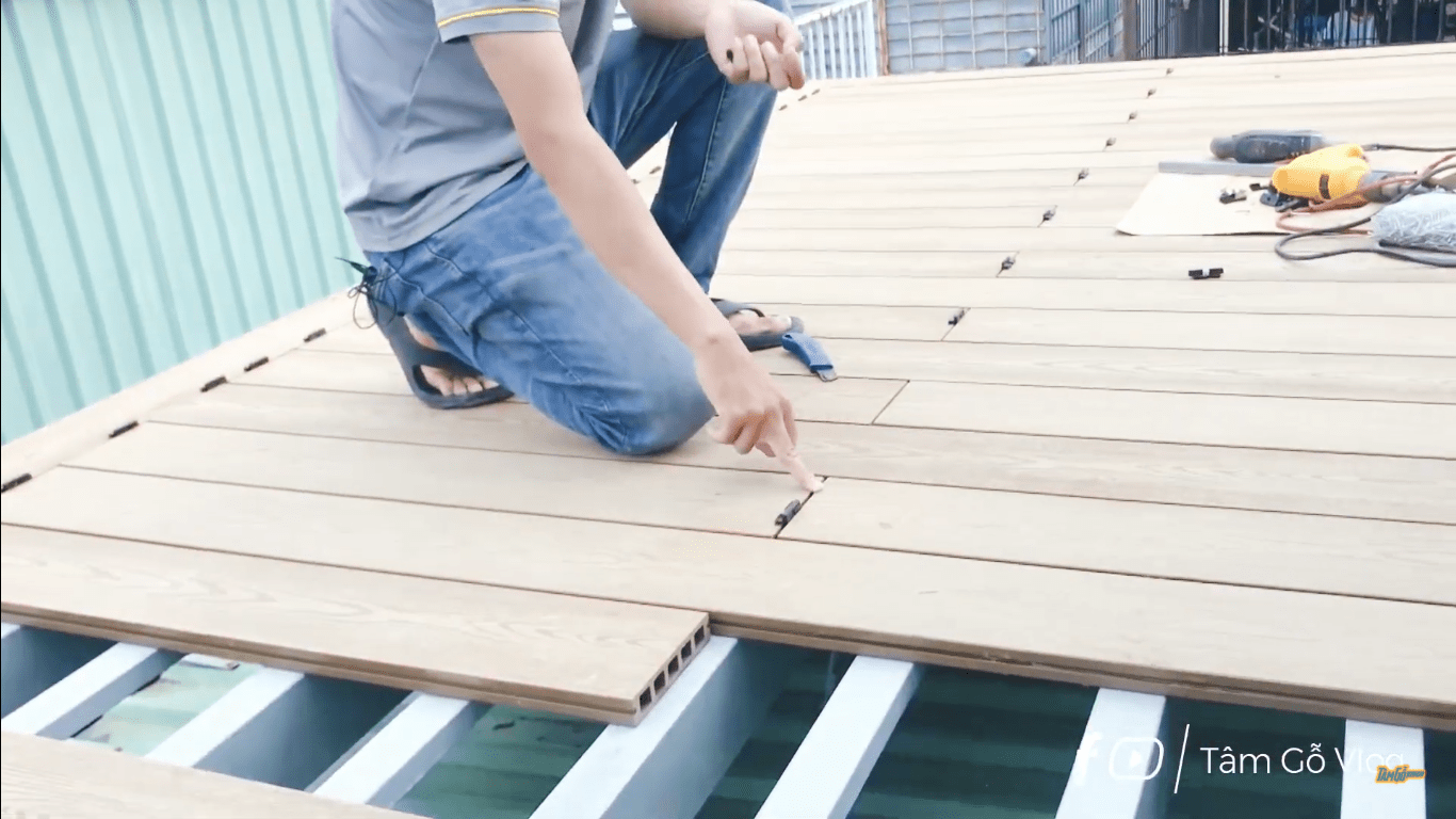 Sàn gỗ nhựa Composite - Kinh nghiệm thi công sàn gỗ nhựa ngoài trời