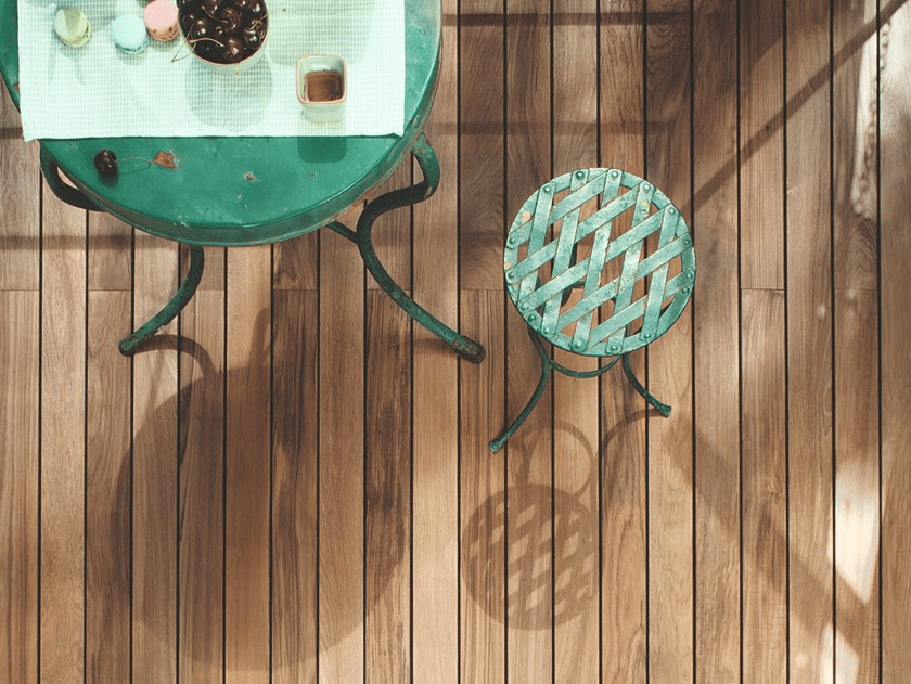 Cần sự trợ giúp của chuyên gia để lắp đặt sàn gỗ Teak 
